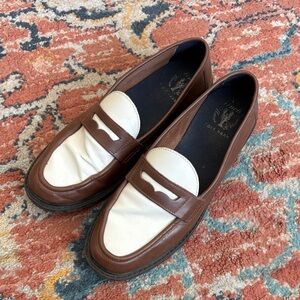 Excellent Vintage Condition Cole Haan Brown and White Loafers